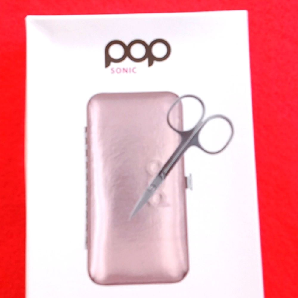NEW.   POP SONIC GO GROOM MANICURE KIT